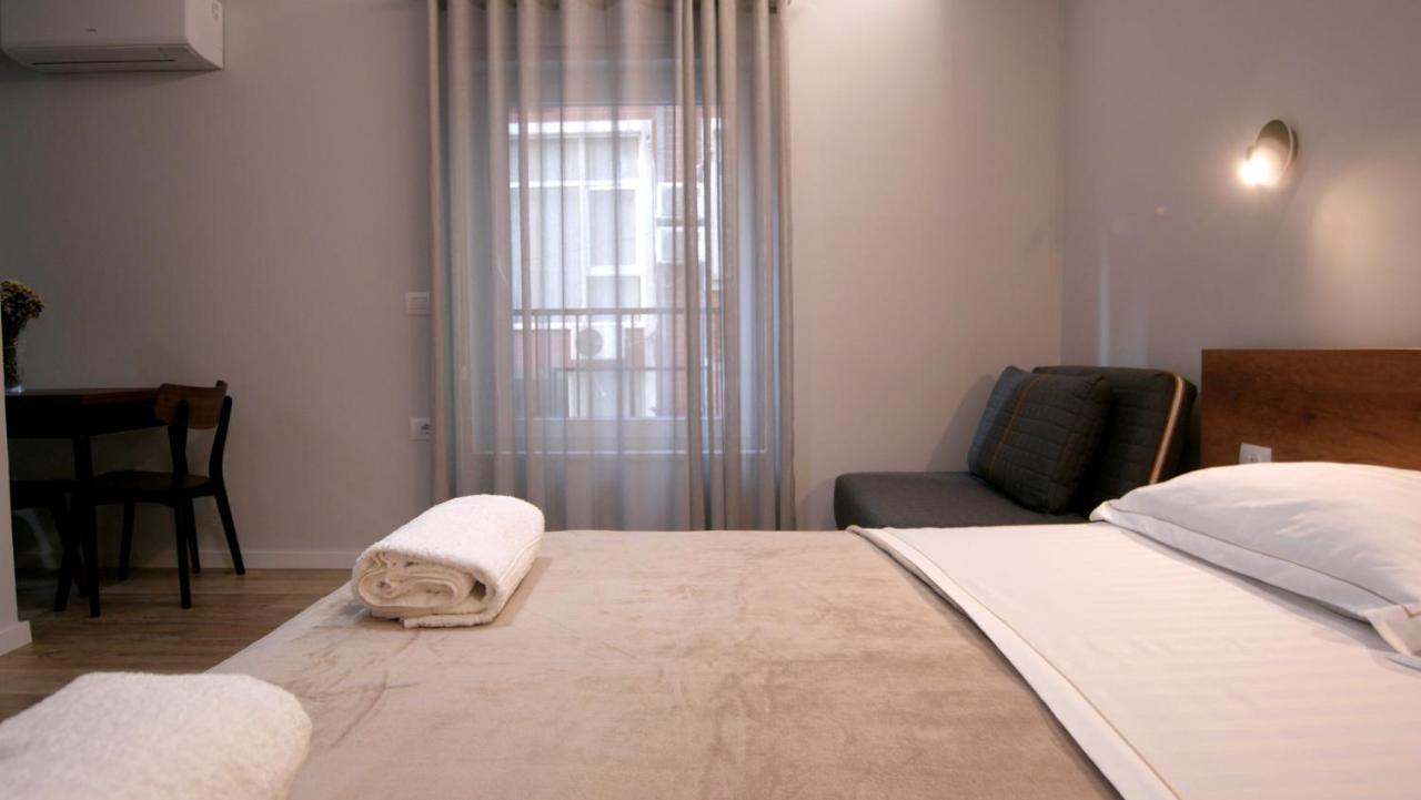 Koni'S Studio Apartments Tirana Exterior photo